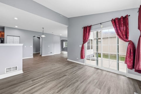 Tiny photo for 3335 Silver City Court, Montgomery, IL 60538 (MLS # 12739966)