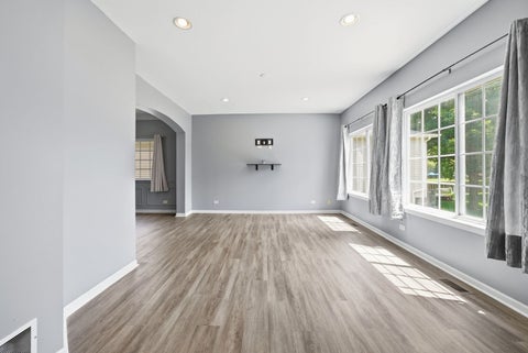 Tiny photo for 3335 Silver City Court, Montgomery, IL 60538 (MLS # 12739966)