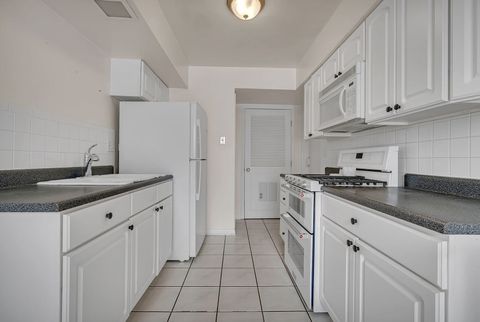 Tiny photo for 1242 Nova Court, Wheeling, IL 60090 (MLS # 12525241)