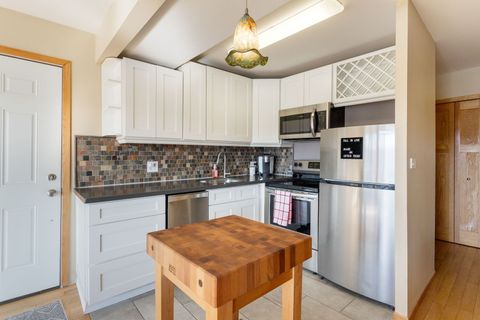 Tiny photo for 5509 E Lake Drive #C, Lisle, IL 60532 (MLS # 12558429)