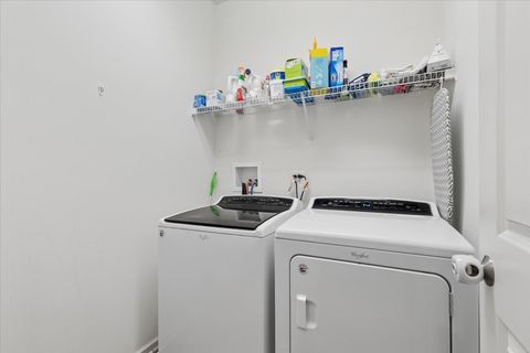 Tiny photo for 340 Fieldstone Drive, Woodstock, IL 60098 (MLS # 12621337)