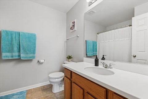 Tiny photo for 340 Fieldstone Drive, Woodstock, IL 60098 (MLS # 12621337)