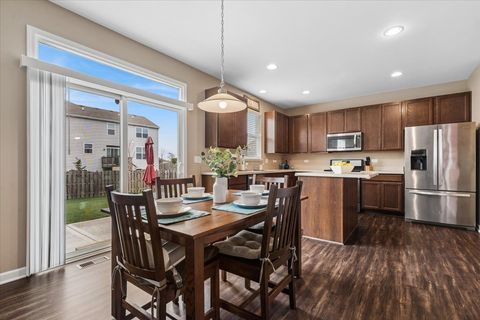 Tiny photo for 340 Fieldstone Drive, Woodstock, IL 60098 (MLS # 12621337)