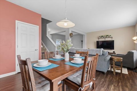 Tiny photo for 340 Fieldstone Drive, Woodstock, IL 60098 (MLS # 12621337)