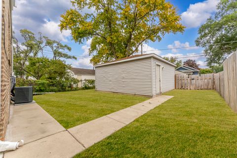 Tiny photo for 1231 S 20th Avenue, Maywood, IL 60153 (MLS # 12480442)