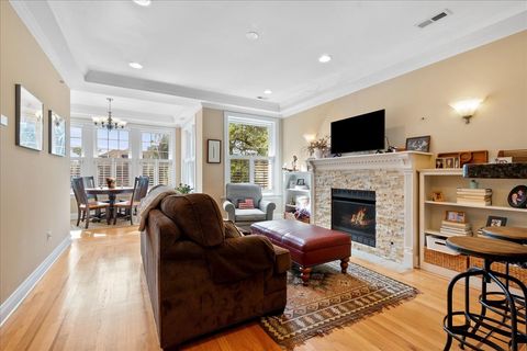 Tiny photo for 1118 W Pratt Boulevard #2, Chicago, IL 60626 (MLS # 12488839)