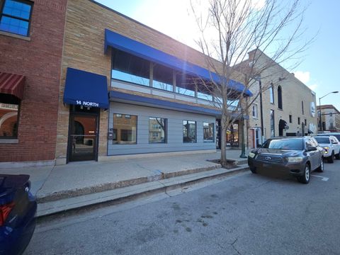 14 N Riverside Avenue 12-14 St. Charles IL 60174