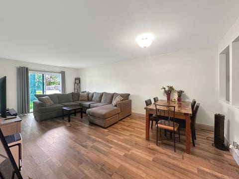 Tiny photo for 845 Miller Lane #101, Buffalo Grove, IL 60089 (MLS # 12666522)