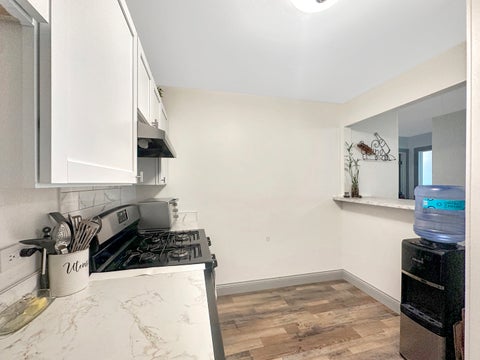 Tiny photo for 845 Miller Lane #101, Buffalo Grove, IL 60089 (MLS # 12666522)