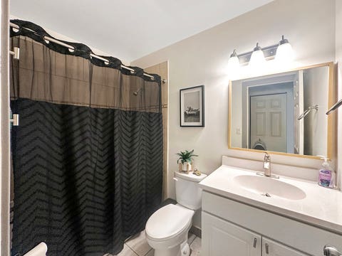 Tiny photo for 845 Miller Lane #101, Buffalo Grove, IL 60089 (MLS # 12666522)