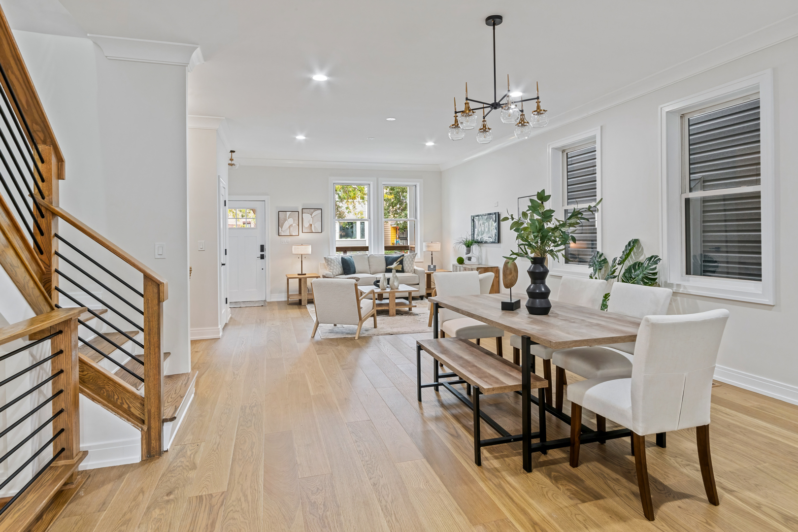 1622 N Spaulding Avenue