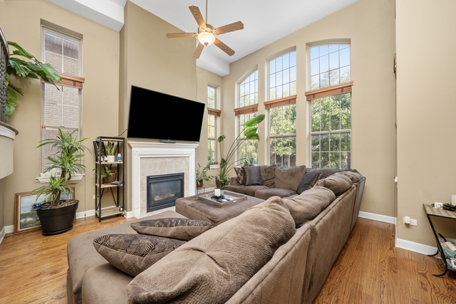 6637 W 64th Place