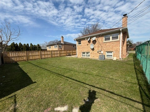 Tiny photo for 5737 W Warren Street, Morton Grove, IL 60053 (MLS # 12661486)