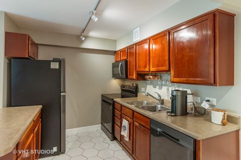 Tiny photo for 5854 N Kenmore Avenue #2B, Chicago, IL 60660 (MLS # 12319067)