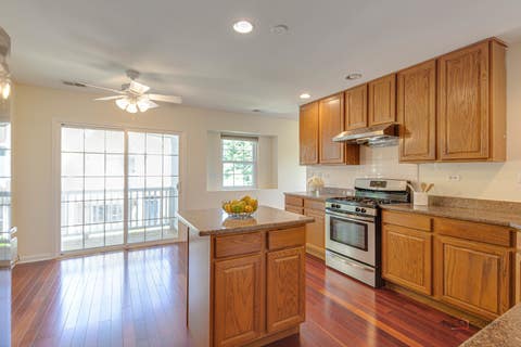 Tiny photo for 1155 Georgetown Way, Vernon Hills, IL 60061 (MLS # 12729271)