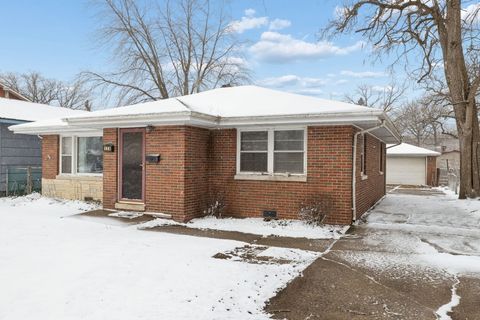 Photo of 124 N State Street, Glenwood, IL 60425 (MLS # 12595987)