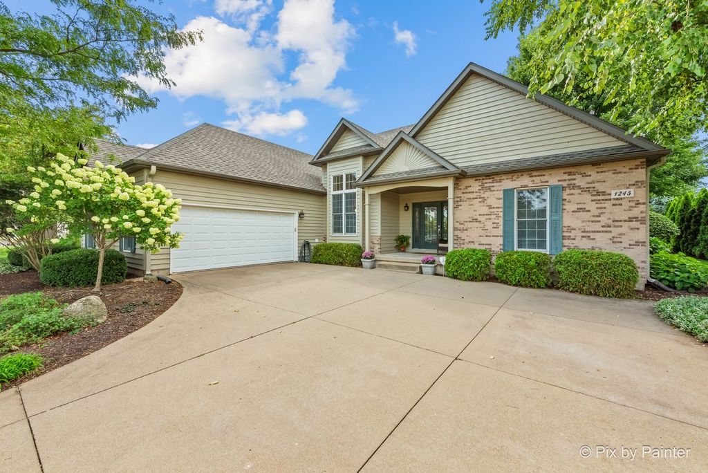 Photo for 1245 DANIEL Lane, Sandwich, IL 60548 (MLS # 12450991)