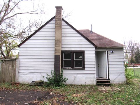 A home in Round Lake Beach