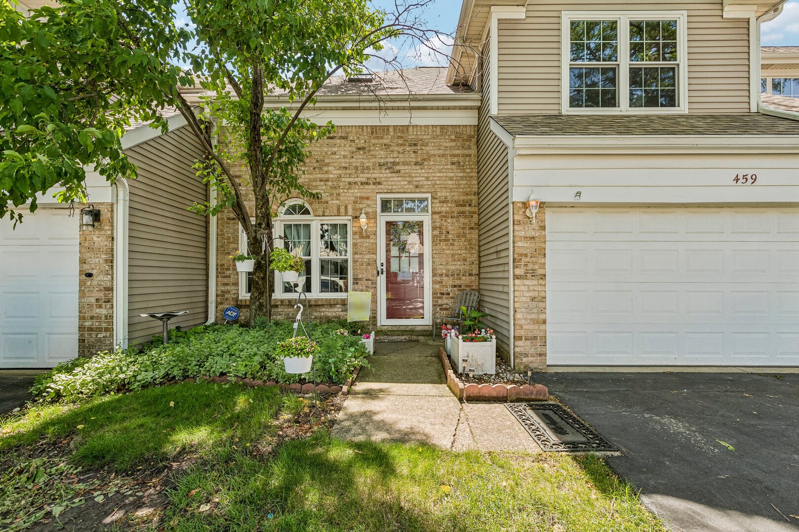 459 Davinci Circle