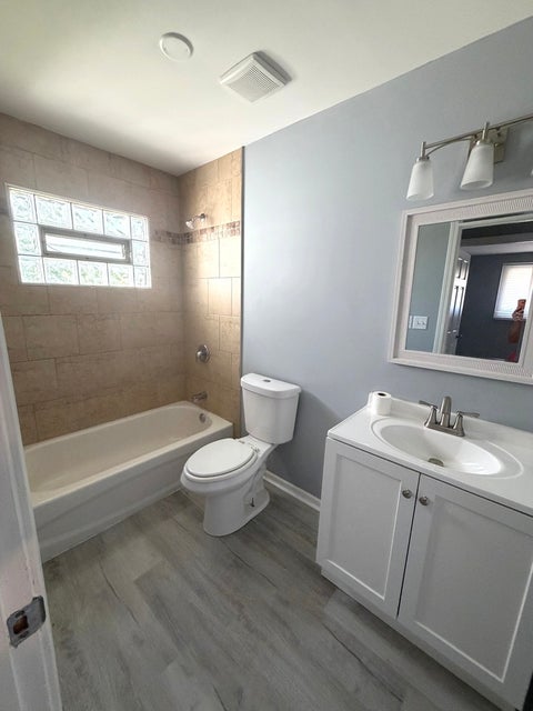 Tiny photo for 17909 Chartres Court, Hazel Crest, IL 60429 (MLS # 12752606)