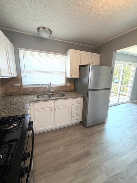 Tiny photo for 17909 Chartres Court, Hazel Crest, IL 60429 (MLS # 12752606)