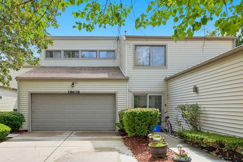 Photo of 18638 Golfview Drive, Hazel Crest, IL 60429 (MLS # 12494936)