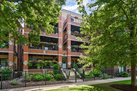 Photo of 4007 N Paulina Street #2N, Chicago, IL 60613 (MLS # 12745115)