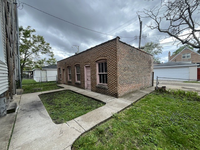 8620 S Drexel Avenue
