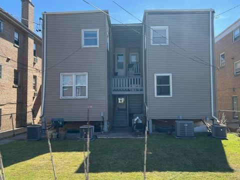 Tiny photo for 4952 HULL Street #2E, Skokie, IL 60077 (MLS # 12610091)