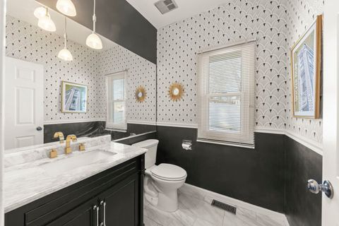 Tiny photo for 421 Cambridge Way, Bolingbrook, IL 60440 (MLS # 12650608)