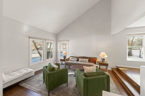 Tiny photo for 421 Cambridge Way, Bolingbrook, IL 60440 (MLS # 12650608)