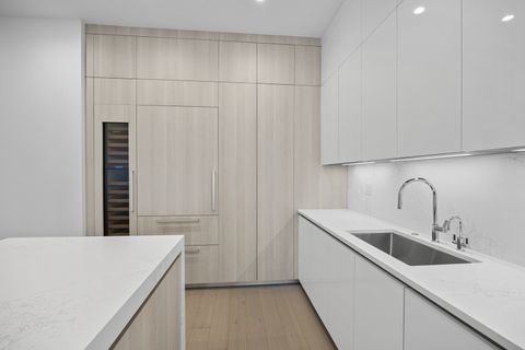 Tiny photo for 305 S Racine Avenue #PHD, Chicago, IL 60607 (MLS # 12597967)