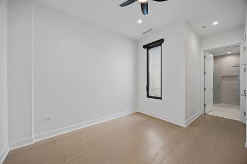 Tiny photo for 305 S Racine Avenue #PHD, Chicago, IL 60607 (MLS # 12597967)