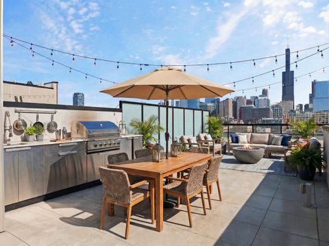 Tiny photo for 305 S Racine Avenue #PHD, Chicago, IL 60607 (MLS # 12597967)