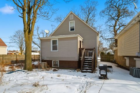 Tiny photo for 12356 S Green Street, Calumet Park, IL 60827 (MLS # 12561245)