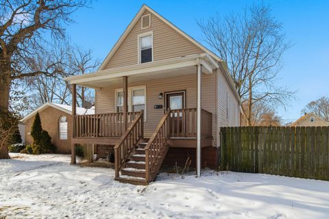 Tiny photo for 12356 S Green Street, Calumet Park, IL 60827 (MLS # 12561245)