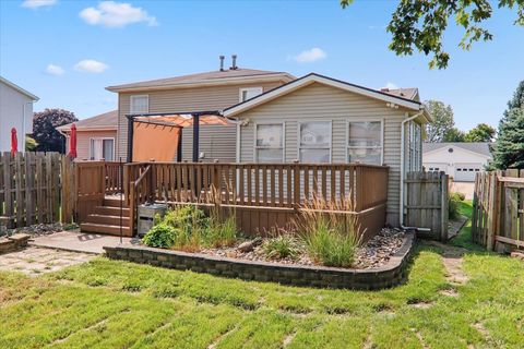 Tiny photo for 600 Carriage Hills Road #A, Normal, IL 61761 (MLS # 12432923)