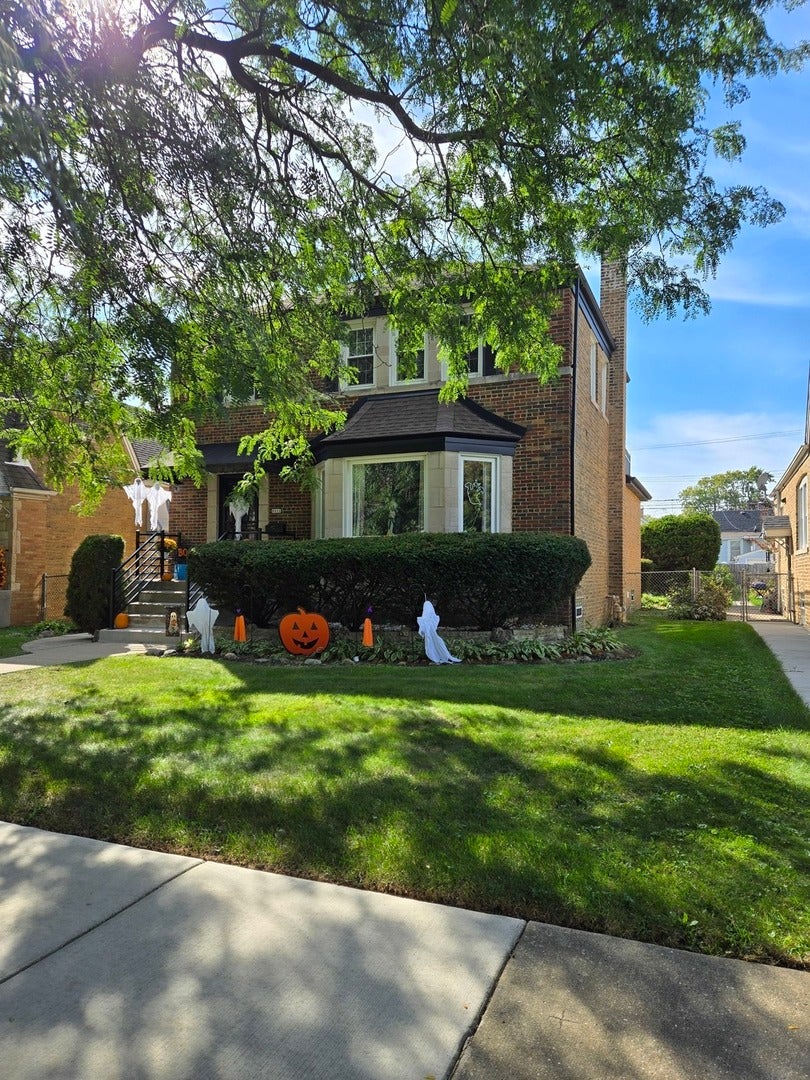 3312 N New England Avenue
