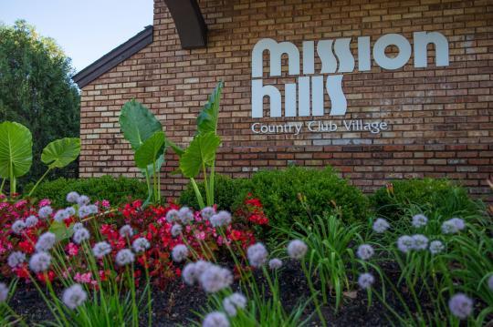 3851 Mission Hills Road 303