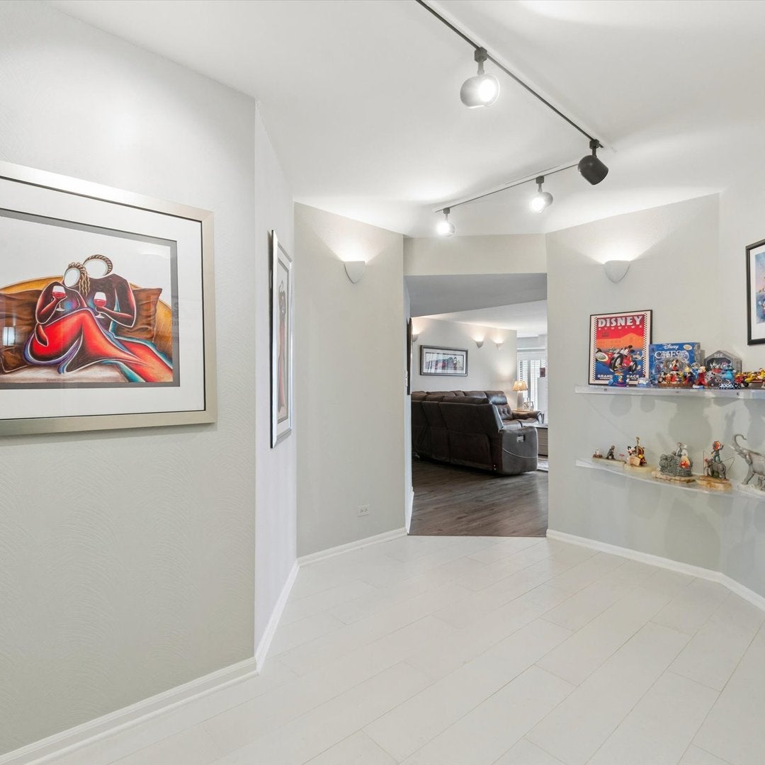 3851 Mission Hills Road 303