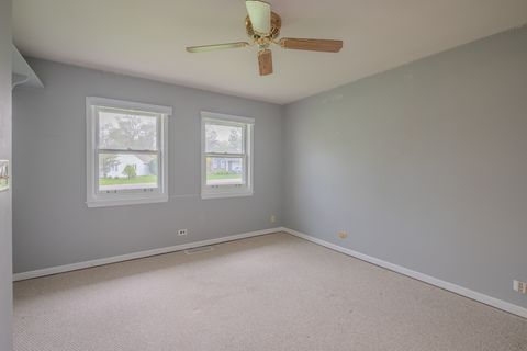 Tiny photo for 5536 Howard Avenue, La Grange Highlands, IL 60525 (MLS # 12623275)