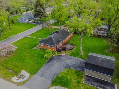 Tiny photo for 5536 Howard Avenue, La Grange Highlands, IL 60525 (MLS # 12623275)