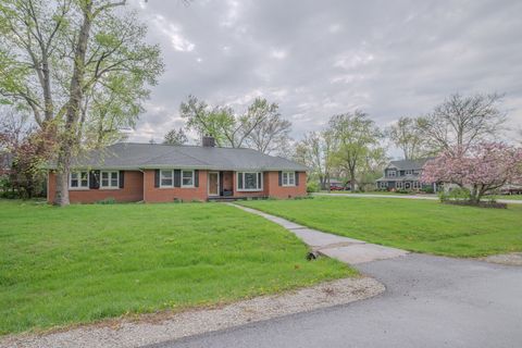 Tiny photo for 5536 Howard Avenue, La Grange Highlands, IL 60525 (MLS # 12623275)