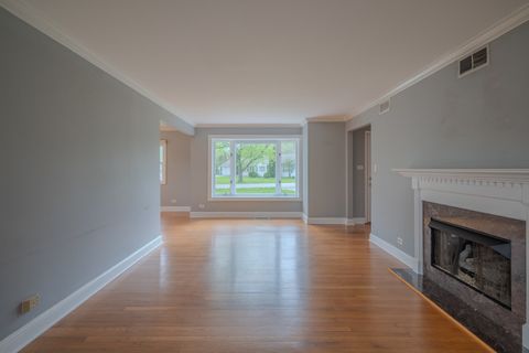 Tiny photo for 5536 Howard Avenue, La Grange Highlands, IL 60525 (MLS # 12623275)