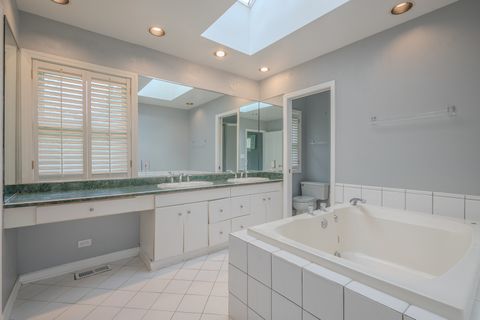 Tiny photo for 5536 Howard Avenue, La Grange Highlands, IL 60525 (MLS # 12623275)