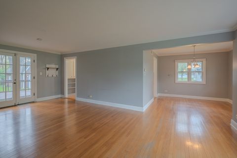 Tiny photo for 5536 Howard Avenue, La Grange Highlands, IL 60525 (MLS # 12623275)