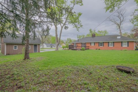 Tiny photo for 5536 Howard Avenue, La Grange Highlands, IL 60525 (MLS # 12623275)