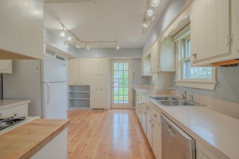 Tiny photo for 5536 Howard Avenue, La Grange Highlands, IL 60525 (MLS # 12623275)