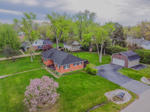 Tiny photo for 5536 Howard Avenue, La Grange Highlands, IL 60525 (MLS # 12623275)