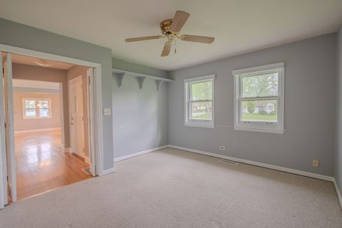 Tiny photo for 5536 Howard Avenue, La Grange Highlands, IL 60525 (MLS # 12623275)